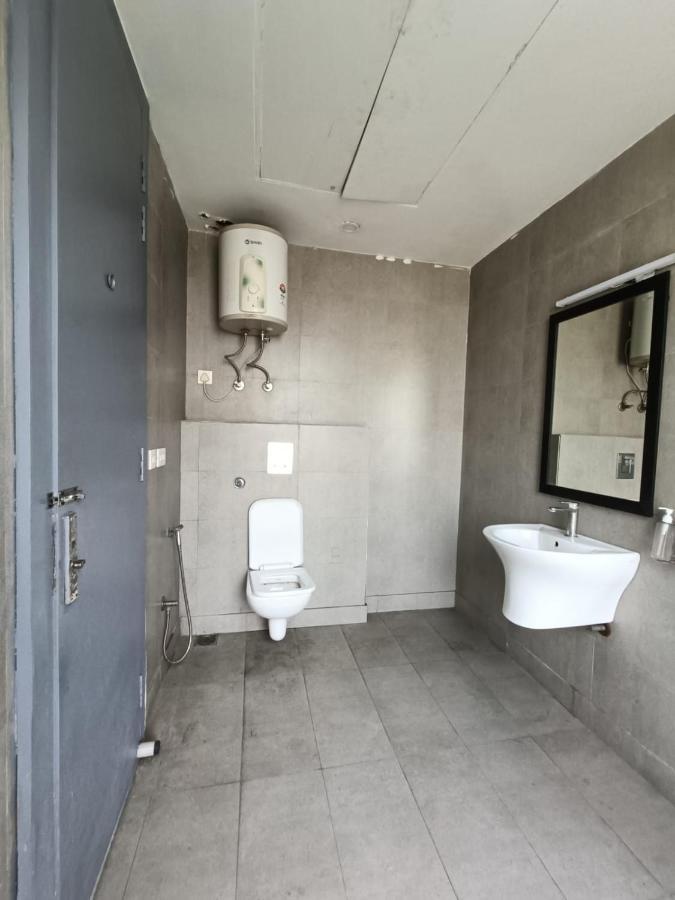 Fabhotel Sky Land Delhi  Ngoại thất bức ảnh