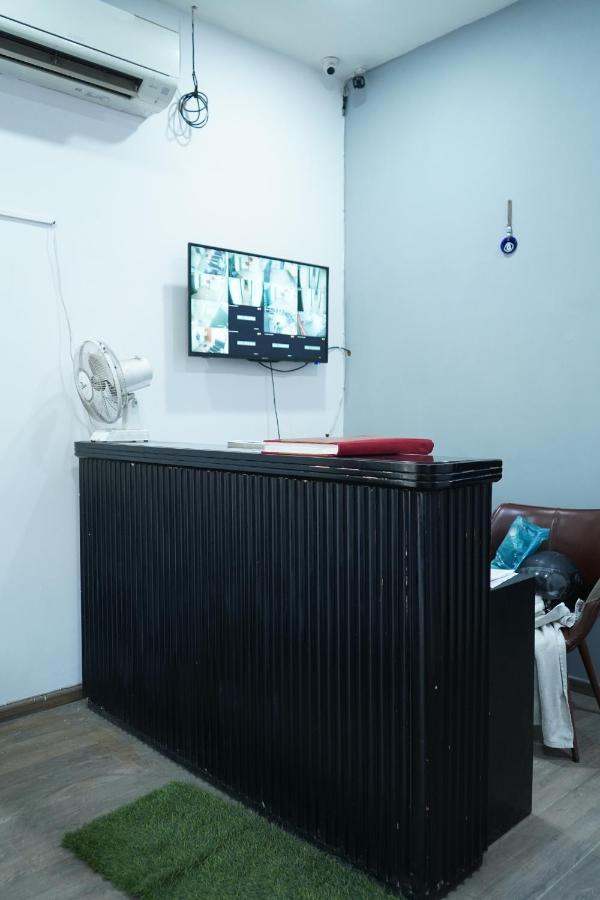 Fabhotel Sky Land Delhi  Ngoại thất bức ảnh